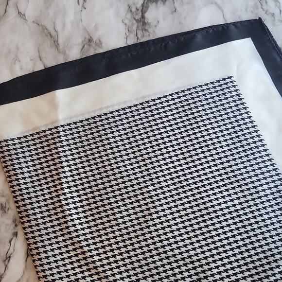 Silky Scarf Simple Pattern Scarf 70cm Square Neck Scarves Shawl - Picture 6 of 9